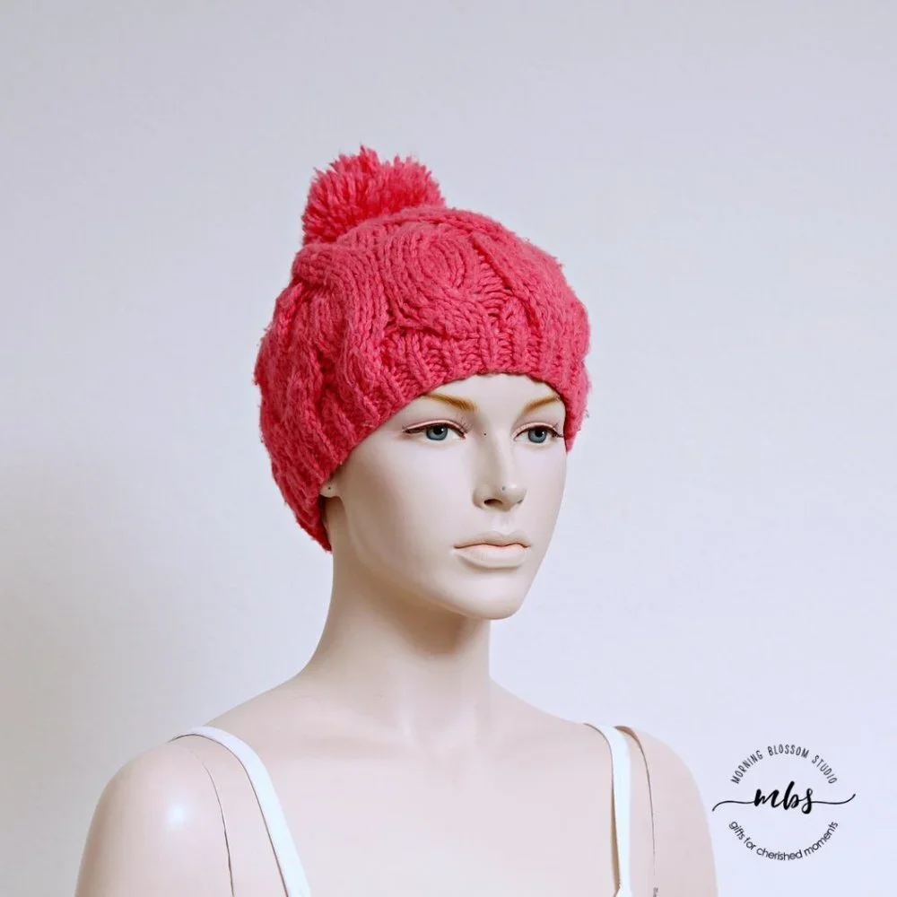 Cable Knit Pom Pom‎ Beanie